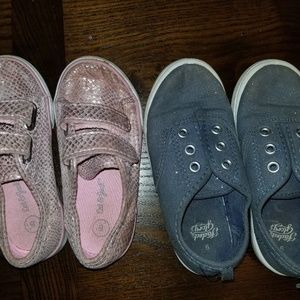 1pair pink Velcro 1jean slip on 1 tieup sneakers